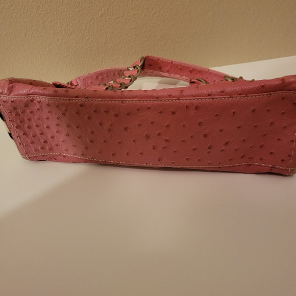 Adrienne Vittadini ostrich leather cowhide handbag - Picture 9 of 10